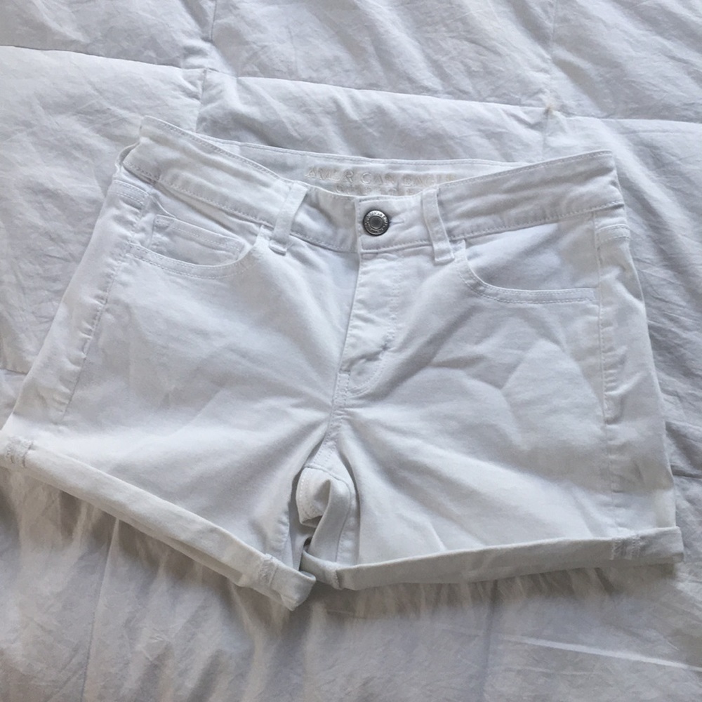 White American Eagle Shorts